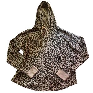 NWT victoria secret cheetah print cropped hoodie